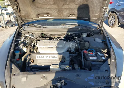 2005 Honda Accord 3.0 Ex из США, поврежденный, VIN 1HGCM668X5A011852